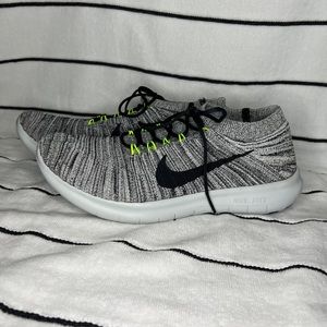 Nike Free - new, size 8